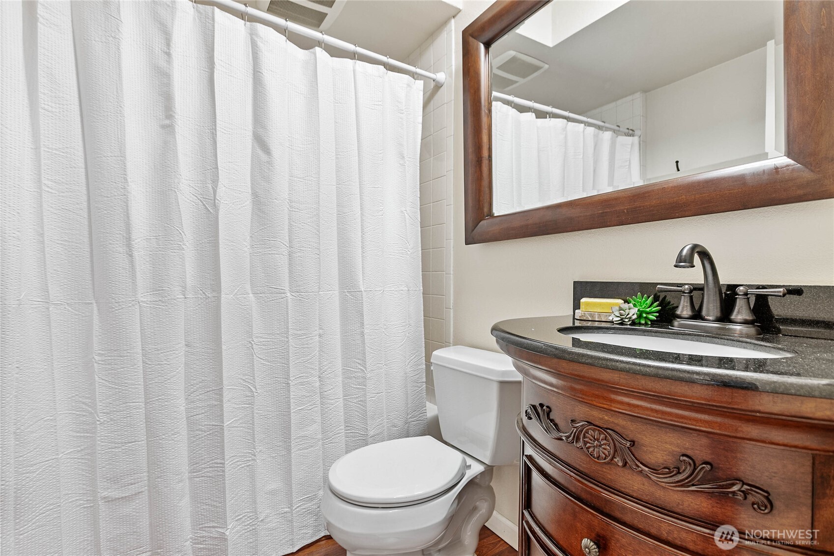 600 South State Street, Unit 204 Bellingham, WA 98225 - Photo 25 of 36