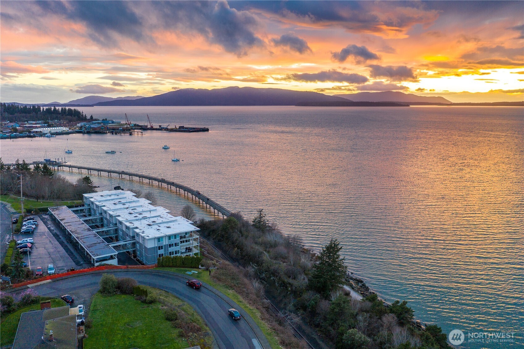 600 South State Street, Unit 204 Bellingham, WA 98225 - Photo 34 of 36