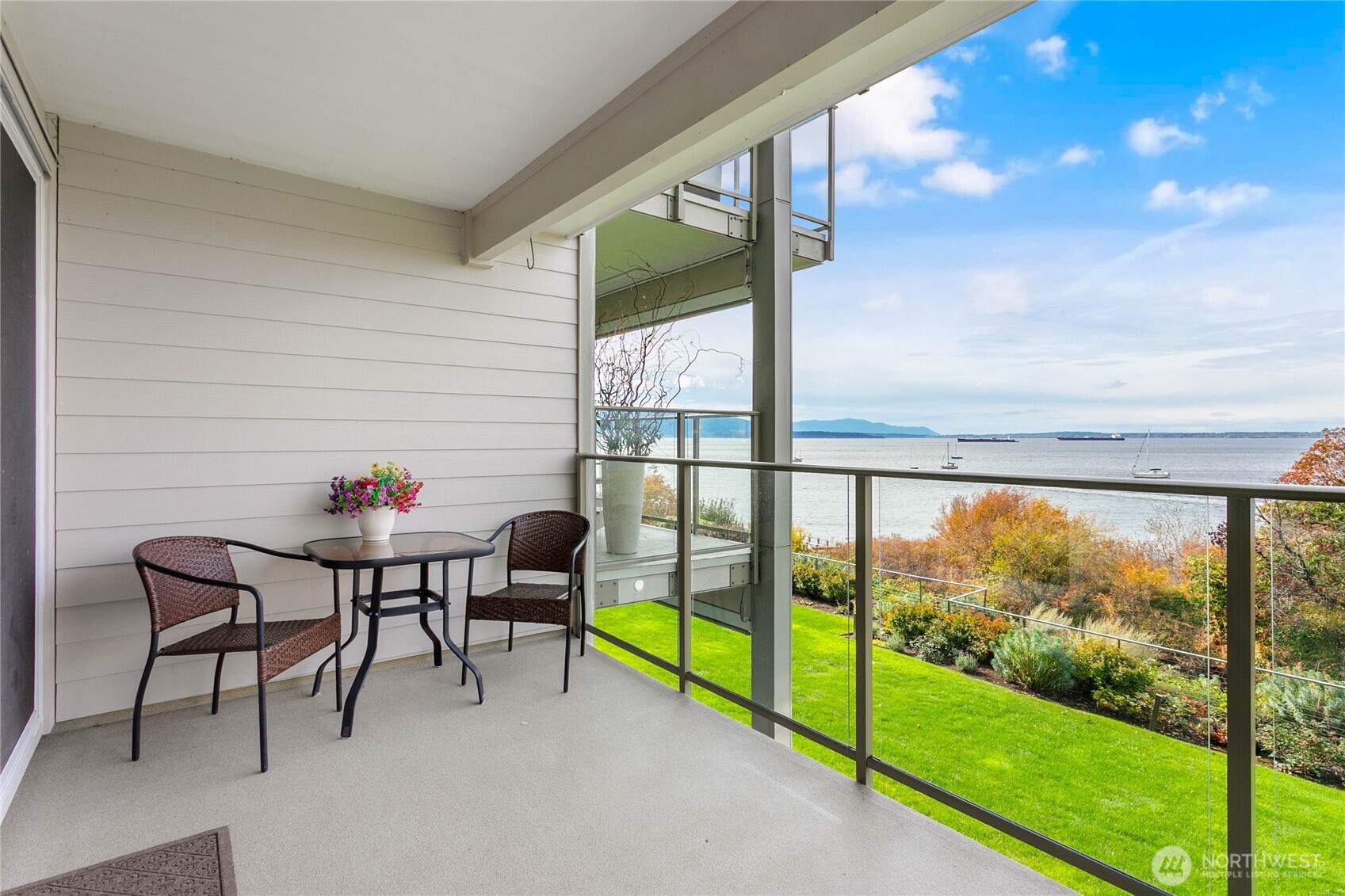 600 South State Street, Unit 204 Bellingham, WA 98225 - Photo 4 of 36