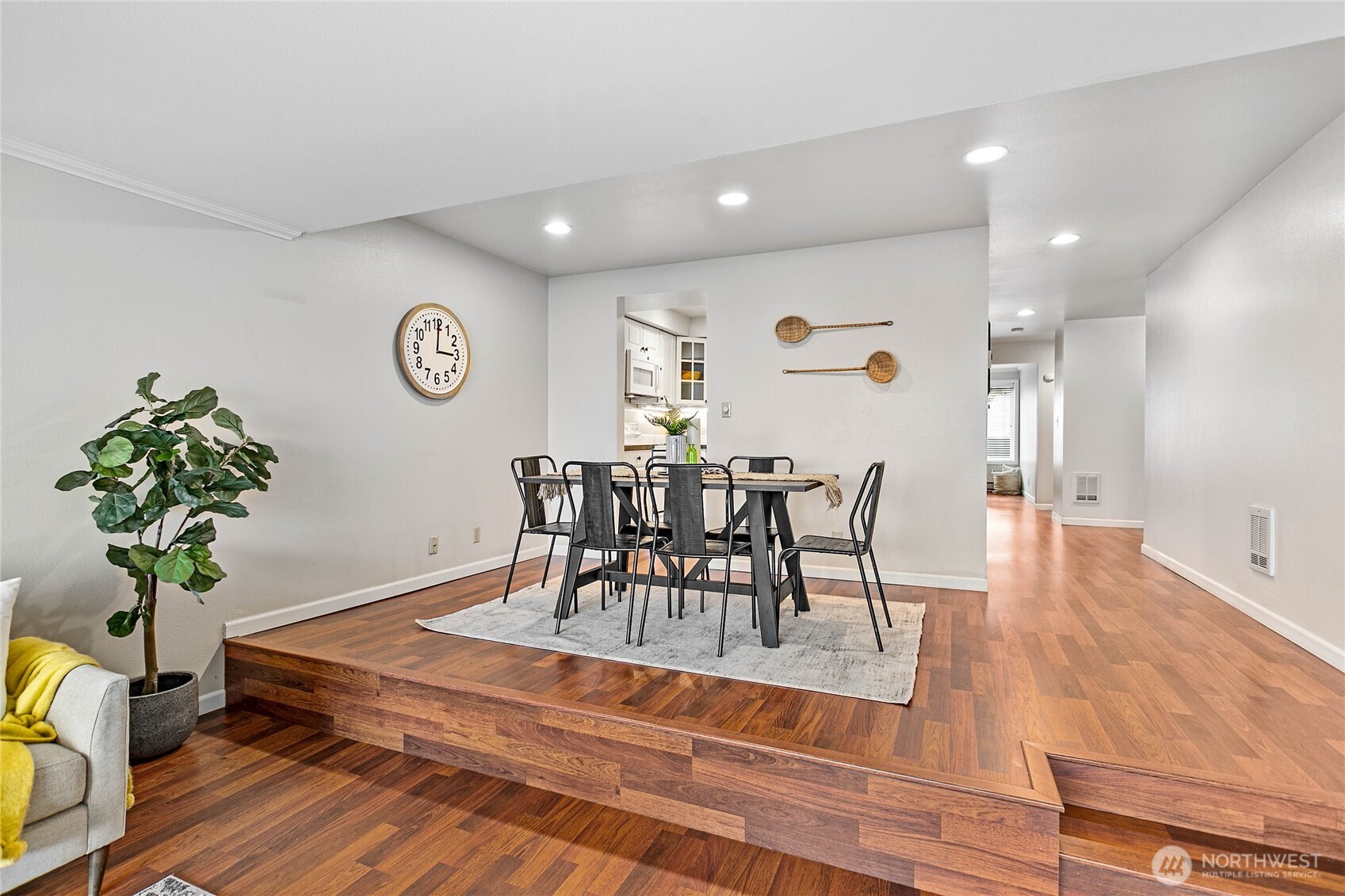 600 South State Street, Unit 204 Bellingham, WA 98225 - Photo 10 of 36