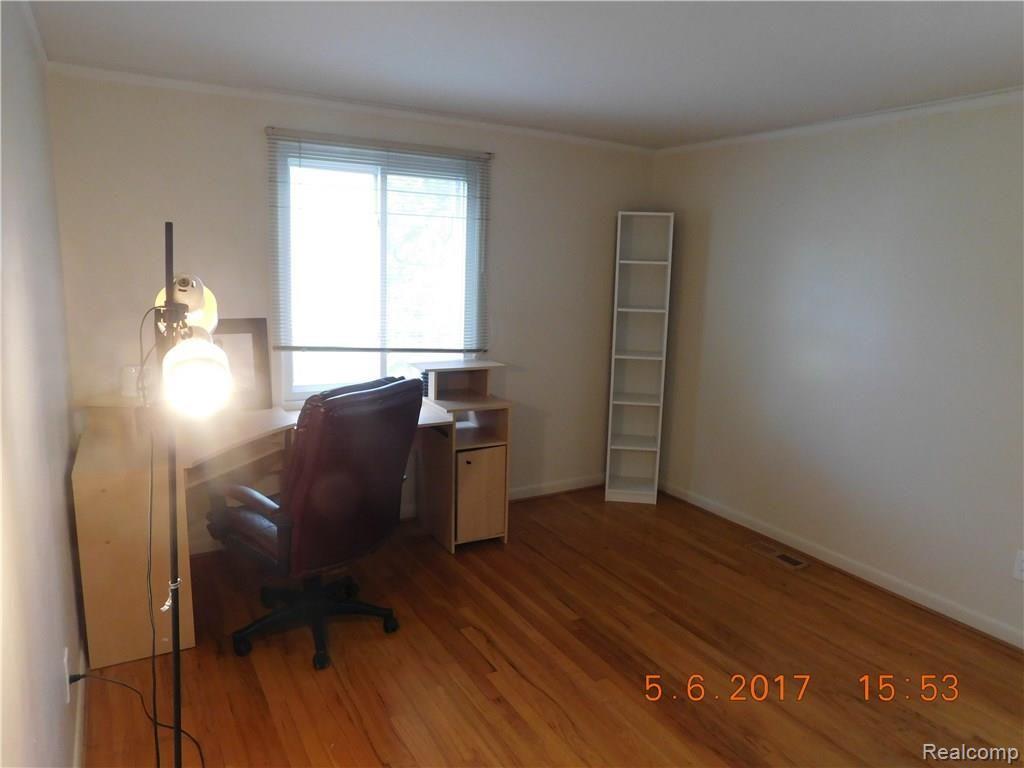 4290 Wendell Road West Bloomfield, MI 48323 - Photo 38 of 50