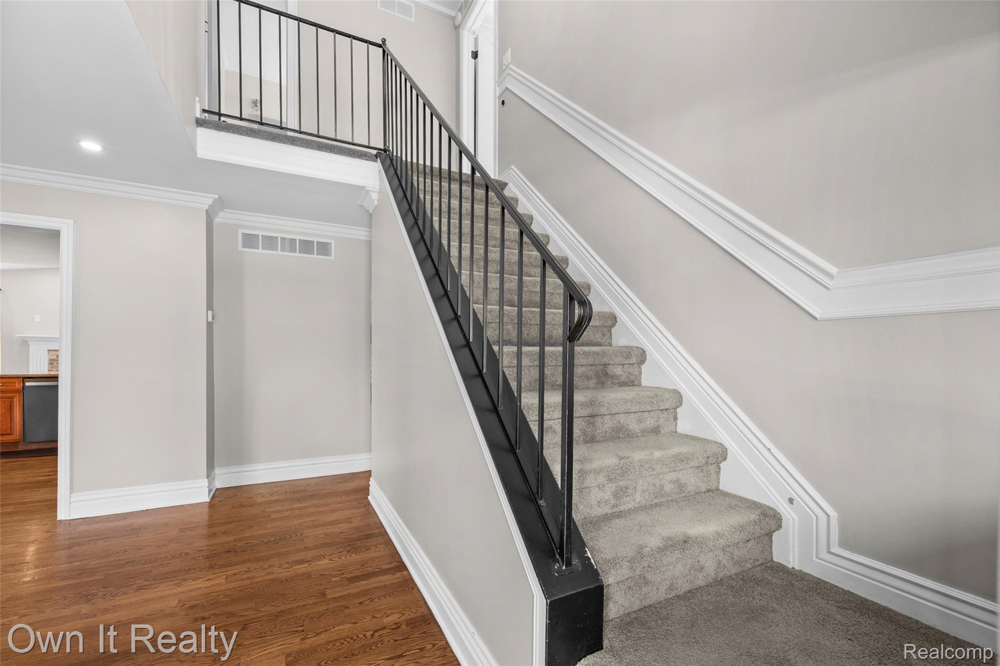 365 Princeton Street Canton, MI 48188 - Photo 7 of 43 5.jpg