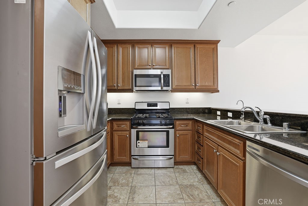 11370 Dream Pacoima, CA 91331 - Photo 10 of 55