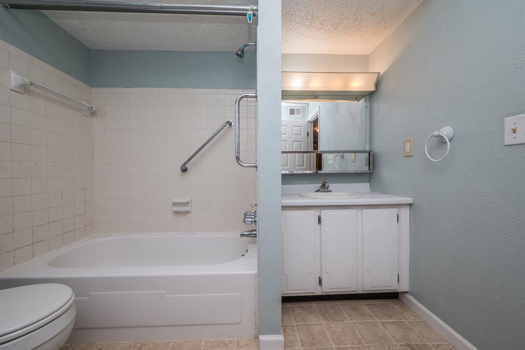 300 Gilkeson Road, Unit 7B Pittsburgh, PA 15228 - Photo 32 of 38 Gallery Image 32
