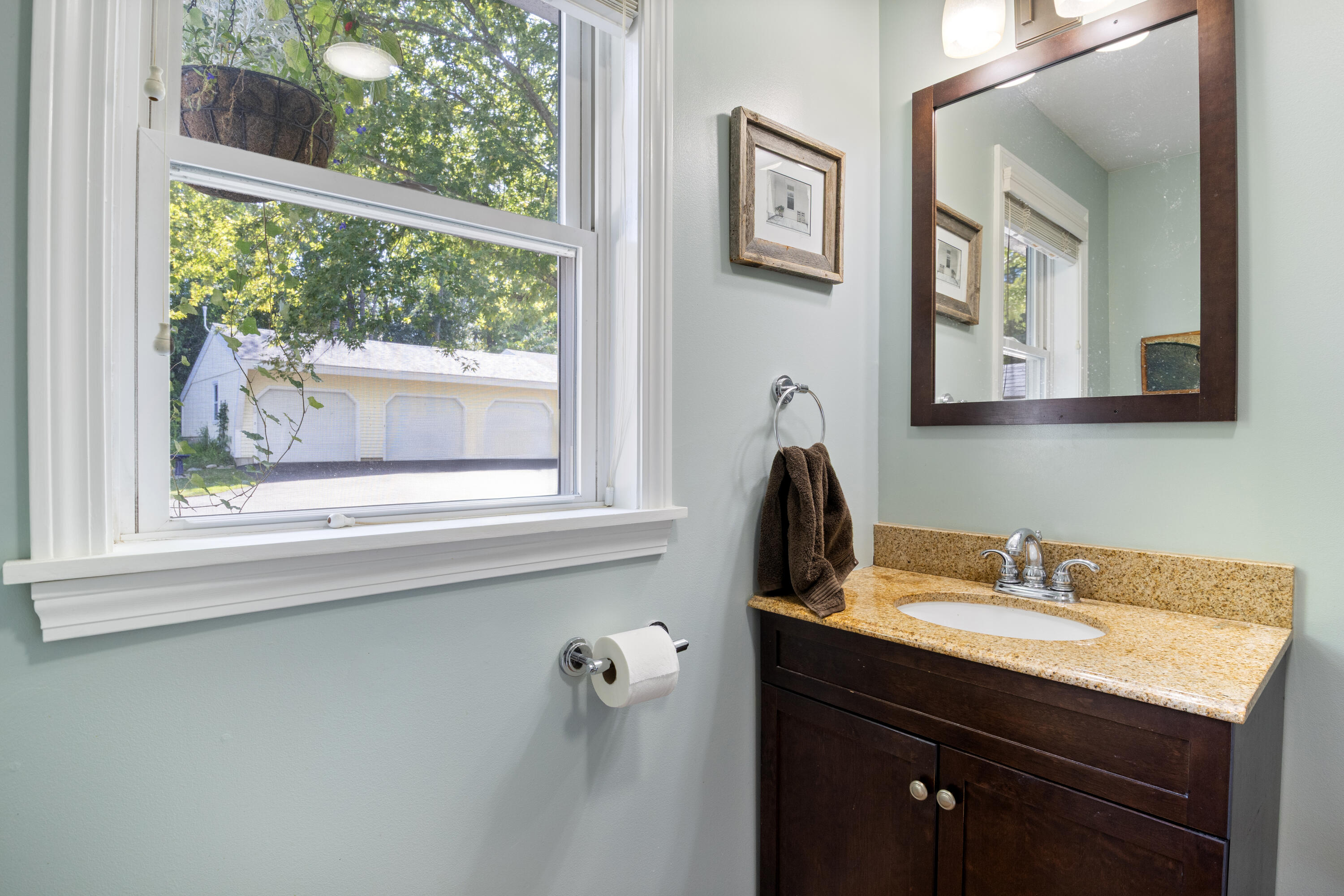 18 Woodside Meadow Road, Unit 4 York, ME 03909 - Photo 12 of 40 18WM Bath Sink