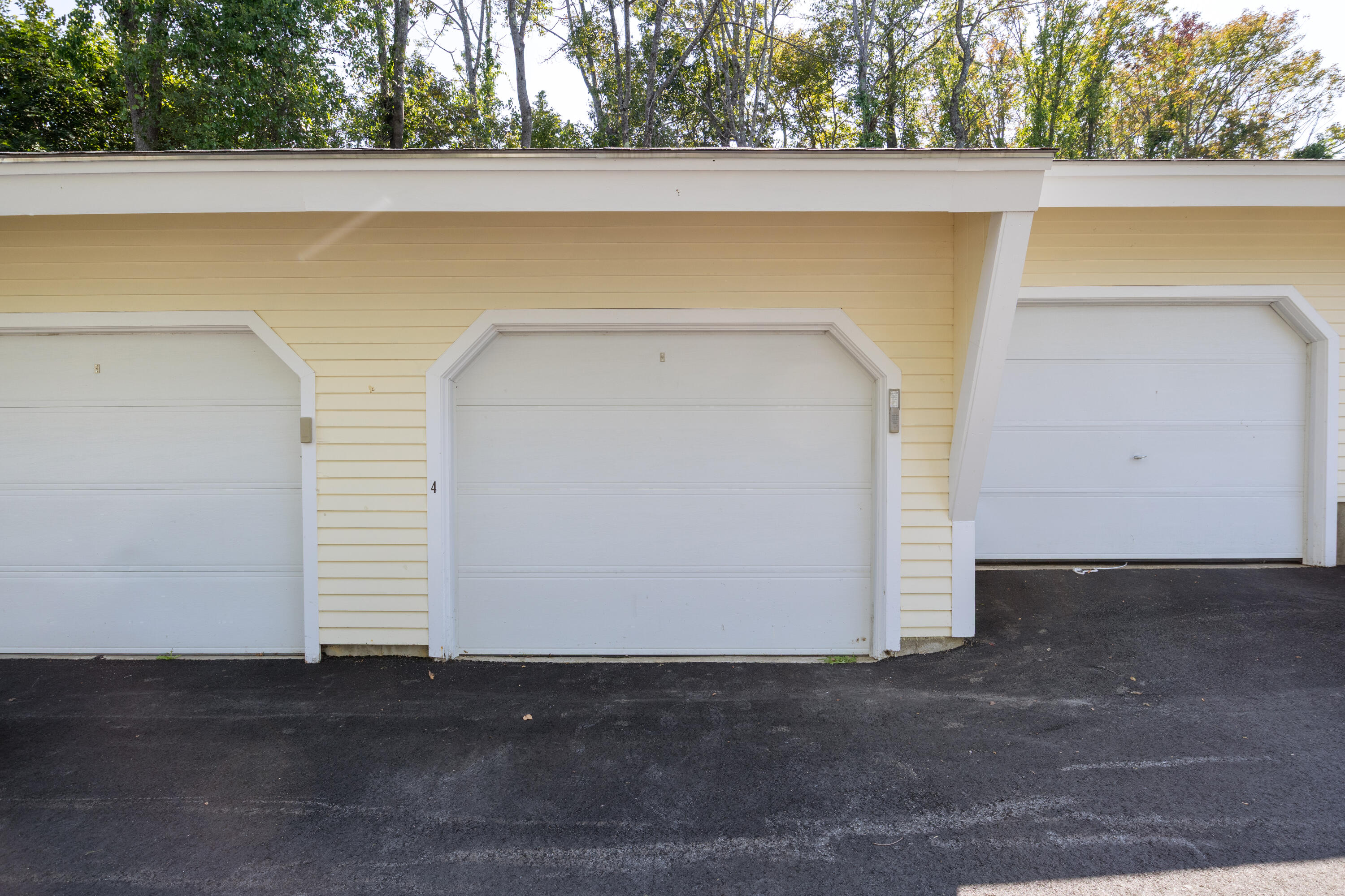 18 Woodside Meadow Road, Unit 4 York, ME 03909 - Photo 23 of 40 18WM #4Garage