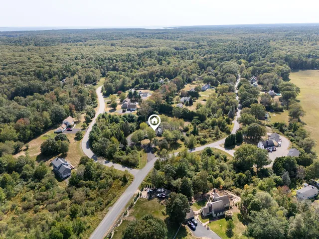 $349,000 | 18 Woodside Meadow Road, Unit 4, York, ME 03909