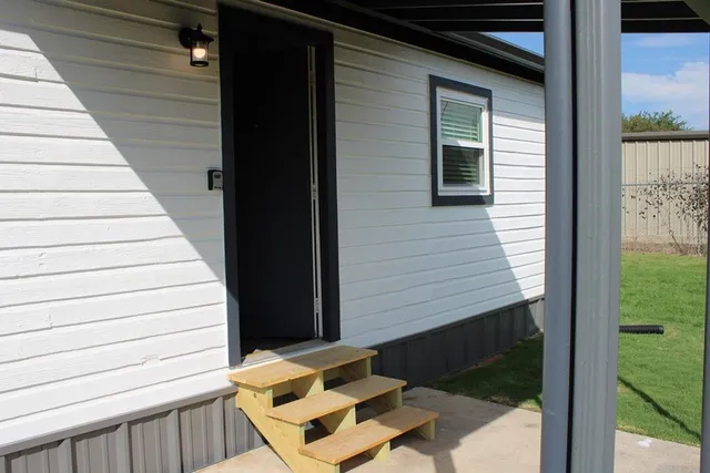 $950 | 541 South Allen Street, Unit B, Boyd, TX 76023