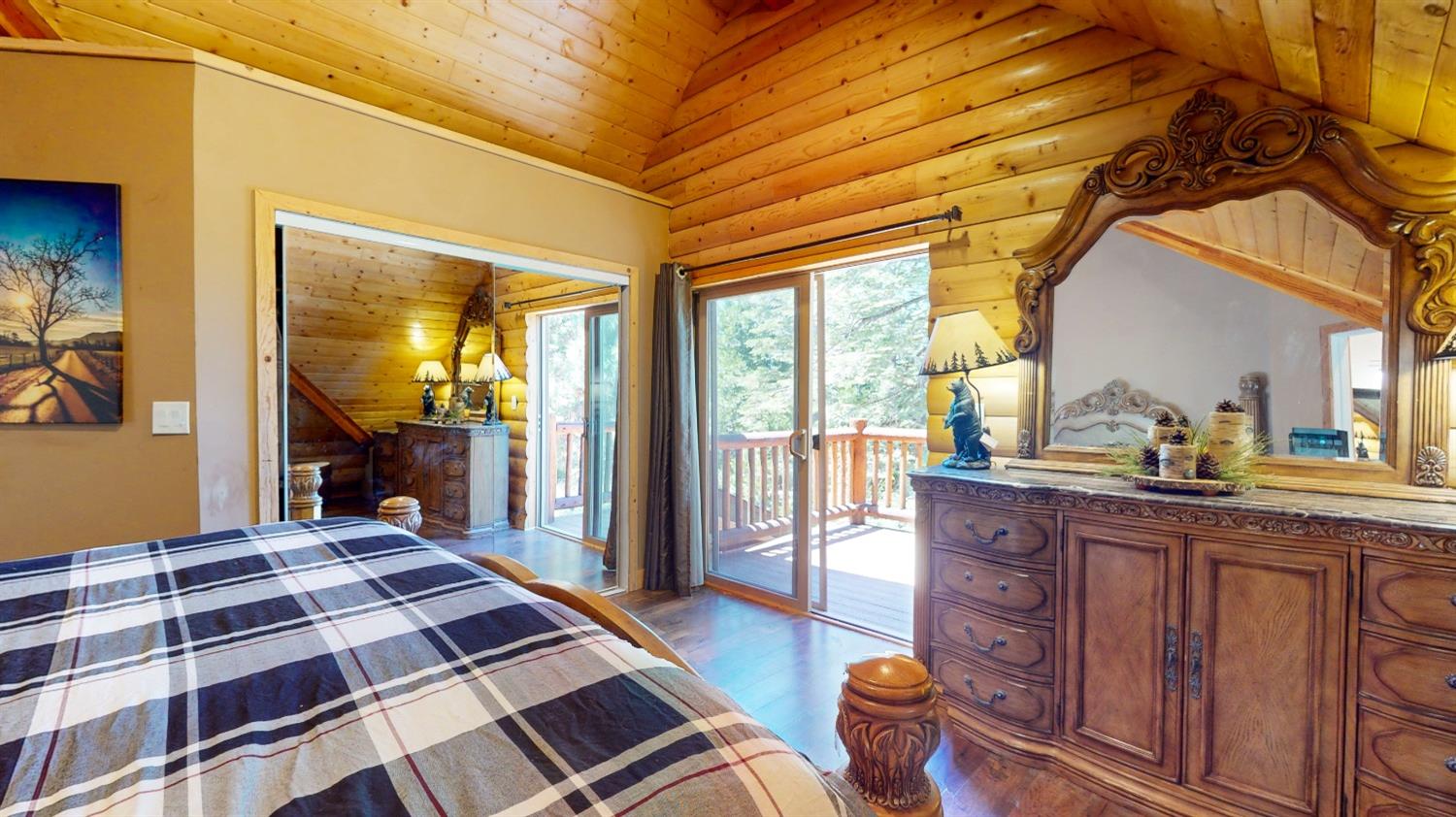 10671 Lowell Hill Road Nevada City, CA 95959 - Photo 10 of 35 a very nice looking room with a large window