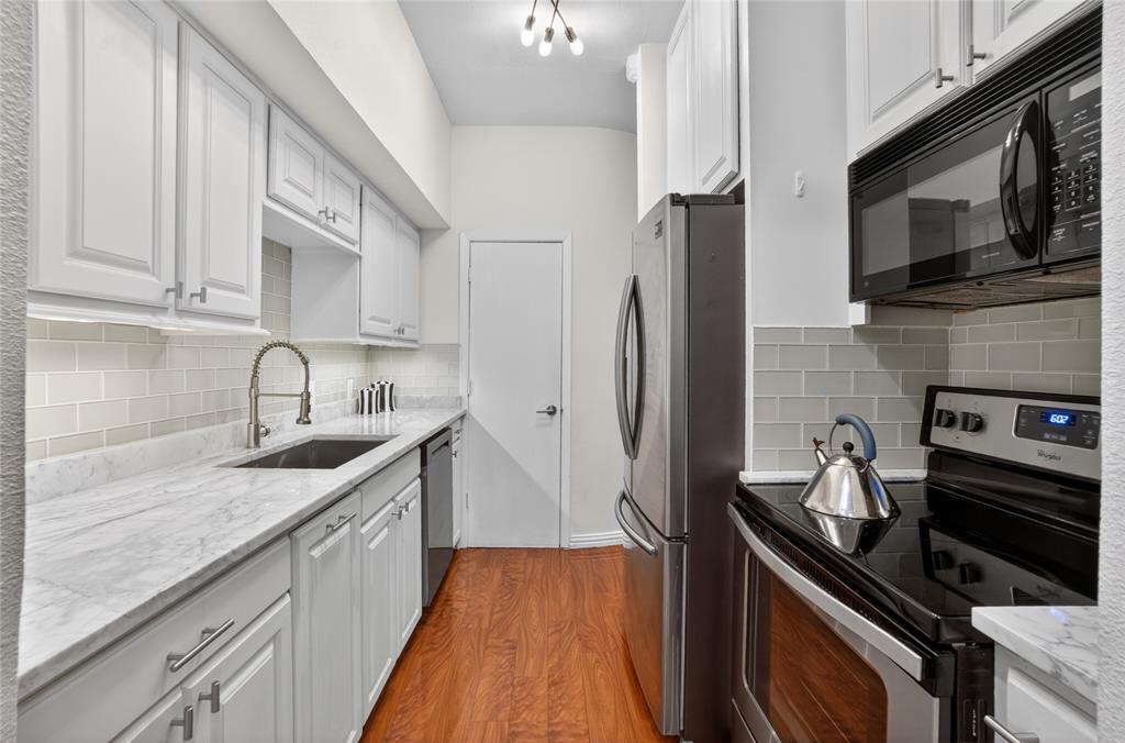 3618 Reagan Street Dallas, TX 75219 - Photo 17 of 34