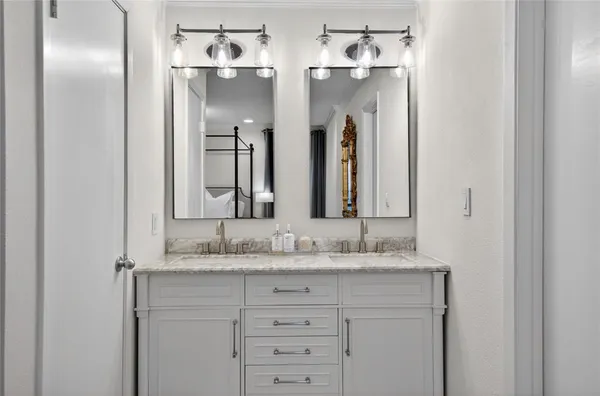 $435,000 | 3618 Reagan Street, Dallas, TX 75219