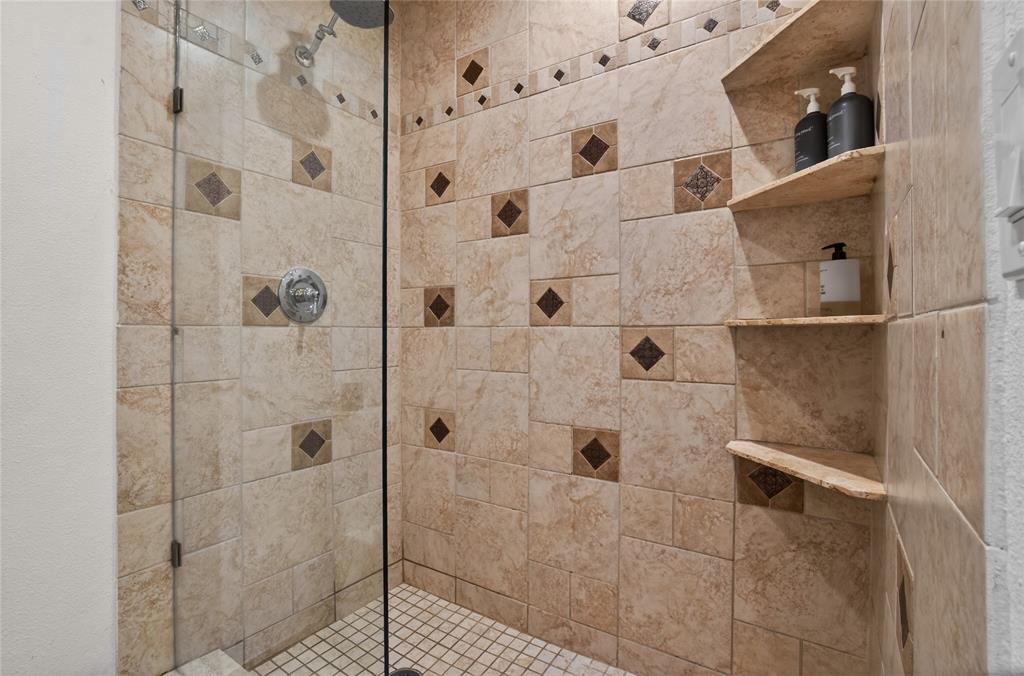 3618 Reagan Street Dallas, TX 75219 - Photo 23 of 34