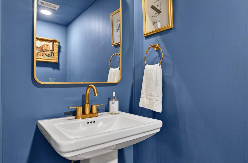 3618 Reagan Street Dallas, TX 75219 - Photo 29 of 34