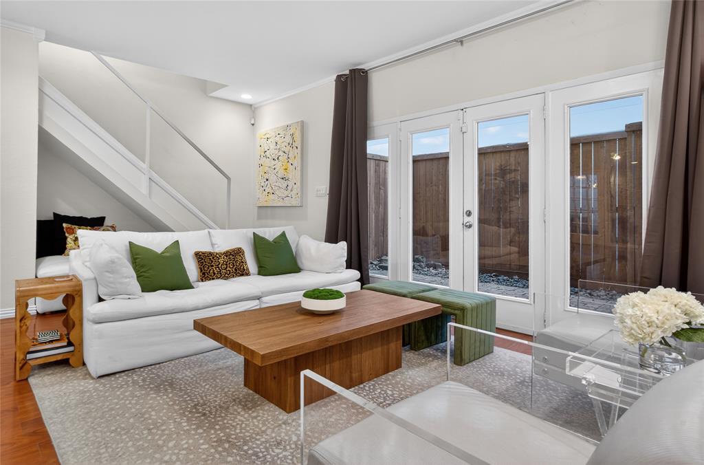 3618 Reagan Street Dallas, TX 75219 - Photo 3 of 34