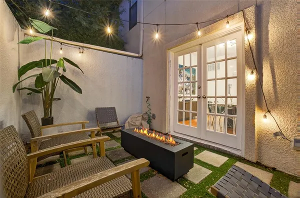 $435,000 | 3618 Reagan Street, Dallas, TX 75219