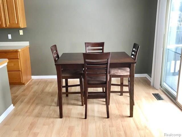 4512 North Belsay Road Flint, MI 48506 - Photo 6 of 26 IMG_3346.JPG