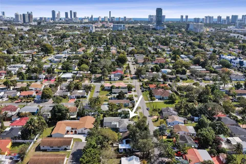 $575,000 | 632 Southwest 8th Street, Hallandale Beach, FL 33009