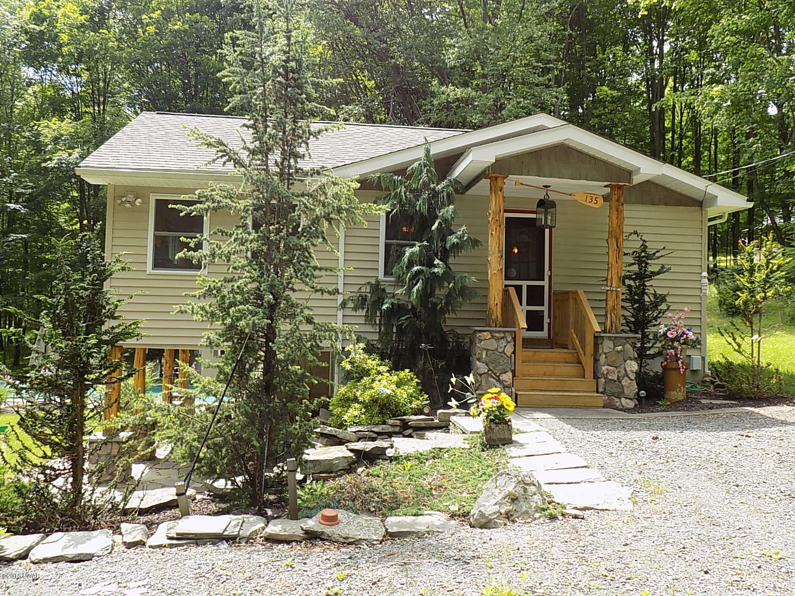 135 Lacawac Road Lake Ariel, PA 18436 - Photo 3 of 46