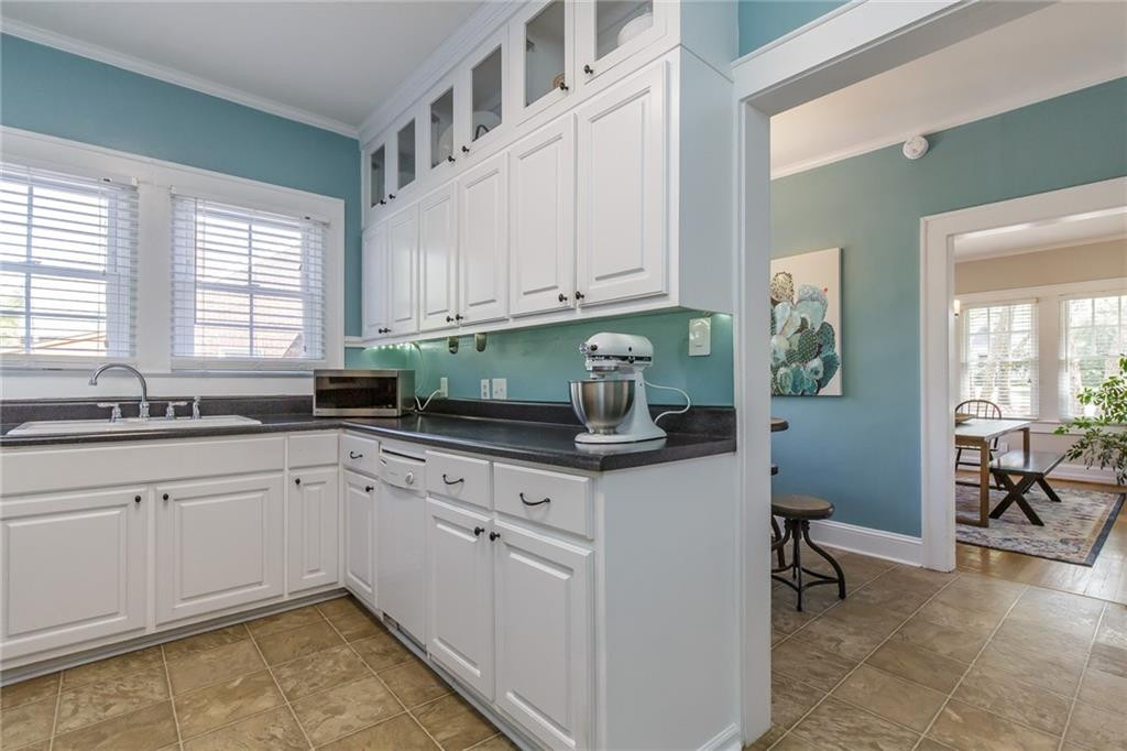 1503 Garfield Road Burlington, NC 27215 - Photo 13 of 36 Gallery Image 13