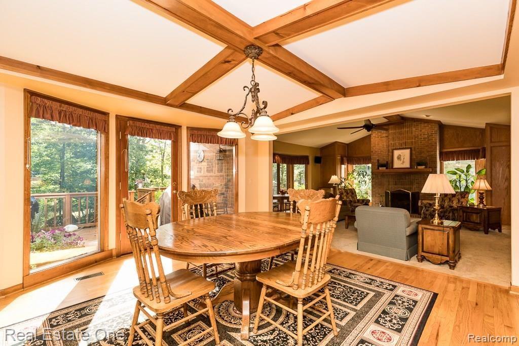 3656 Edinborough Drive Rochester, MI 48306 - Photo 15 of 30