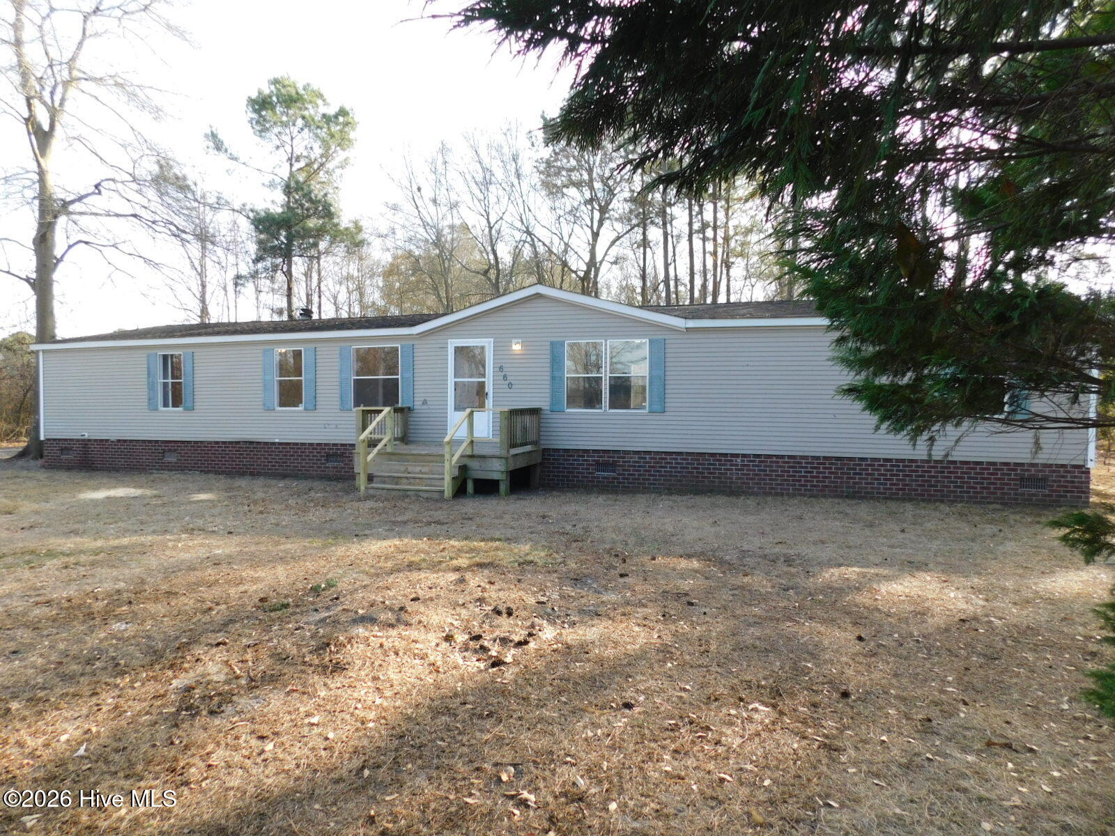 660 Seashell Drive Kinston, NC 28504 - Photo 1 of 24 Front
