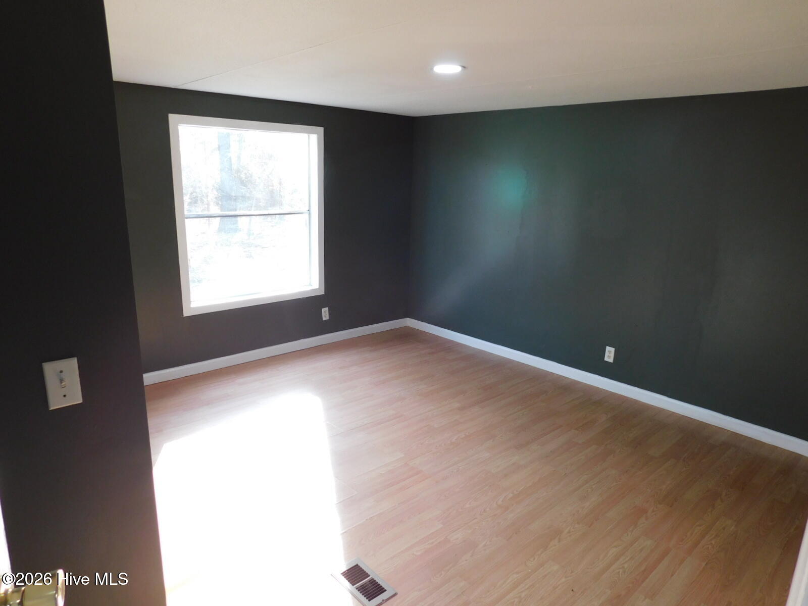 660 Seashell Drive Kinston, NC 28504 - Photo 21 of 24 BR 3