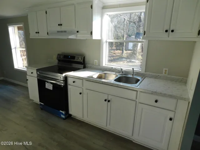 $169,900 | 660 Seashell Drive, Kinston, NC 28504