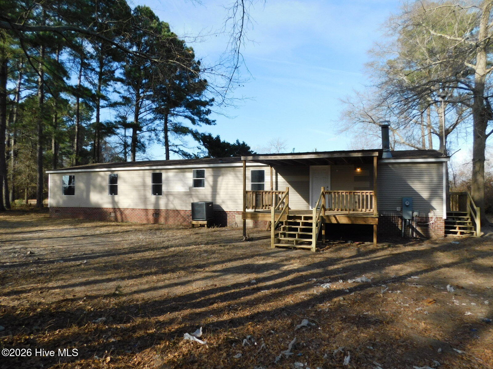 660 Seashell Drive Kinston, NC 28504 - Photo 6 of 24 rear