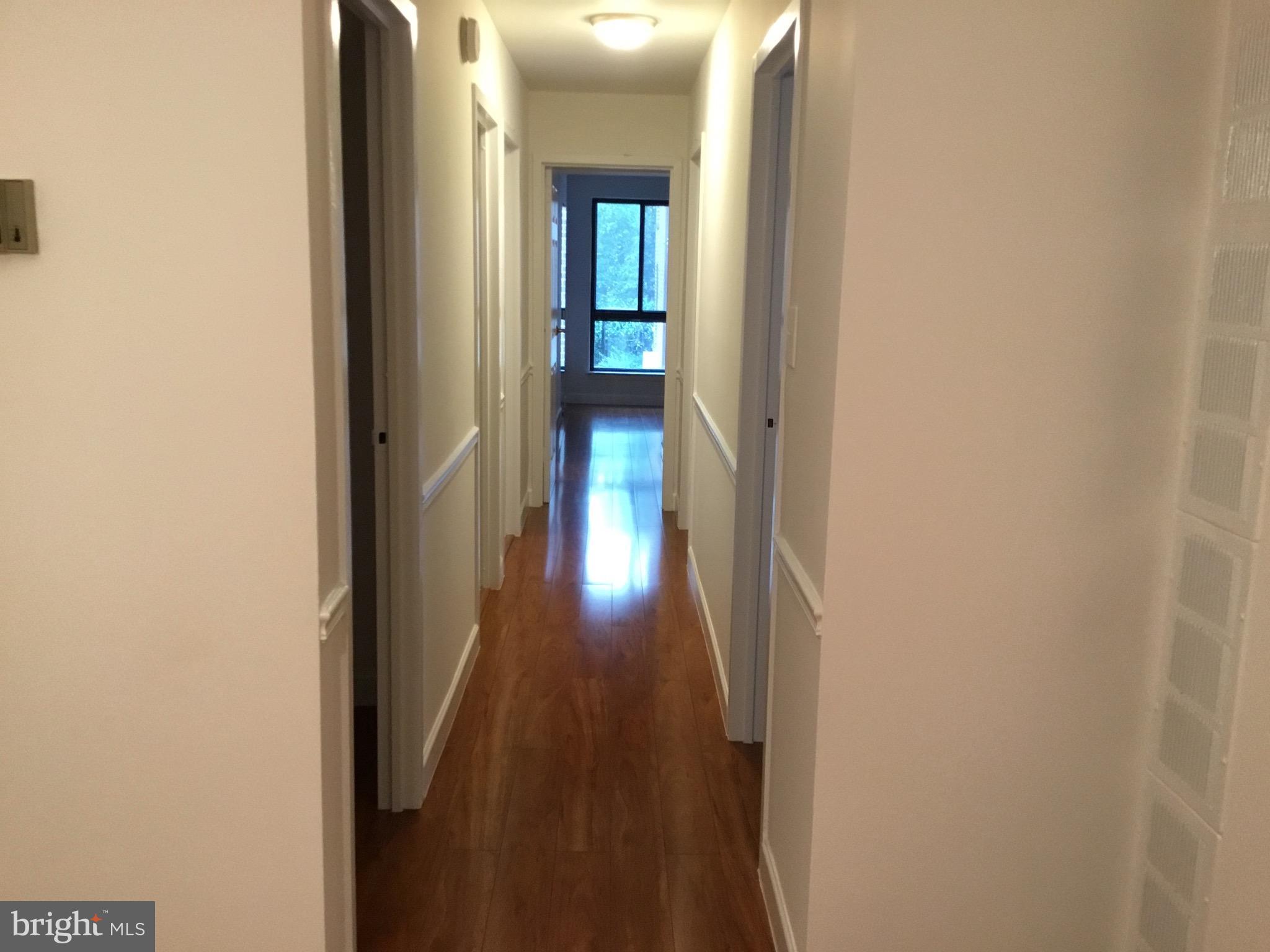 11232 Chestnut Grove Square, Unit 236 Reston, VA 20190 - Photo 6 of 17 Interior (General)