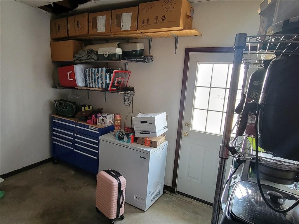 427 North Vermont Street Iola, KS 66749 - Photo 19 of 26