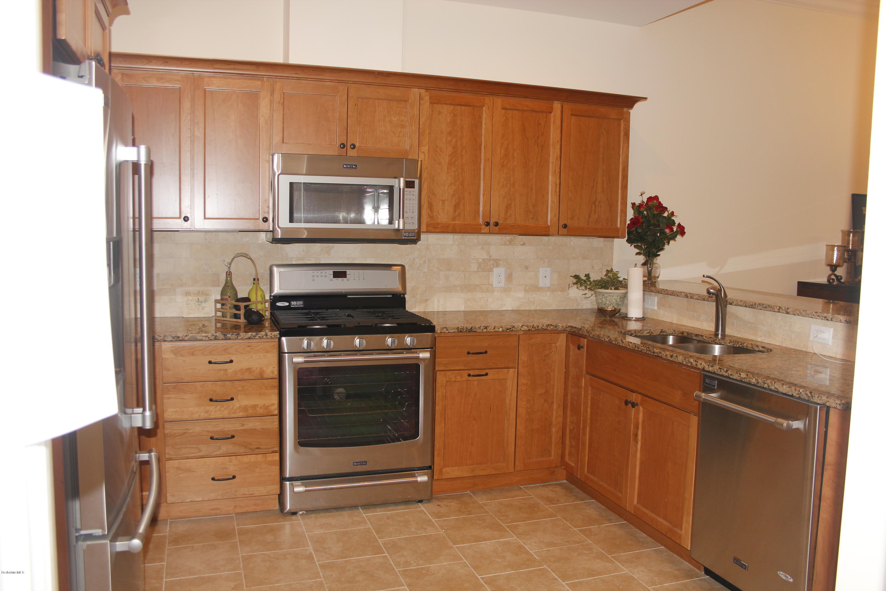 55 Pittsfield Road Lenox, MA 01240 - Photo 8 of 30 Cherry & Granite