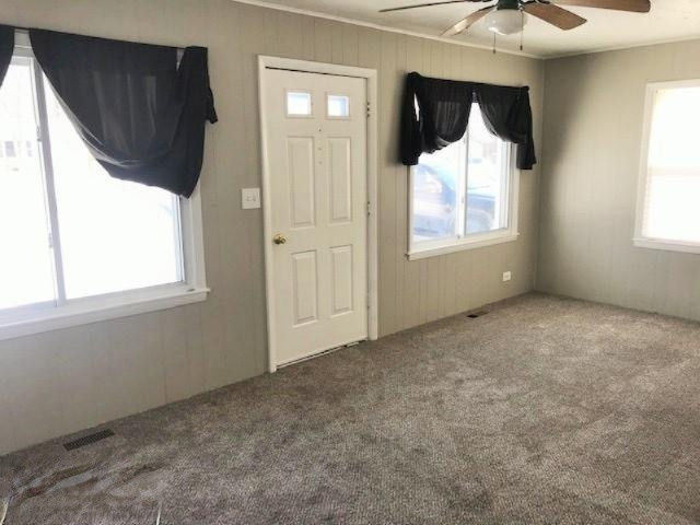 5582 Johnson Road Coloma, MI 49038 - Photo 3 of 20 IMG_0806 (2)