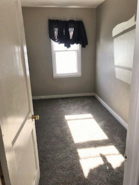 5582 Johnson Road Coloma, MI 49038 - Photo 4 of 20 IMG_0810 (2)