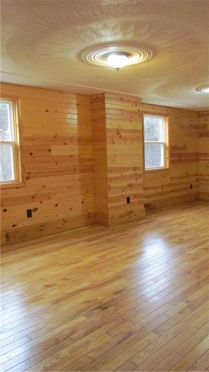 3587 Beck Road Butler, PA 16002 - Photo 8 of 25