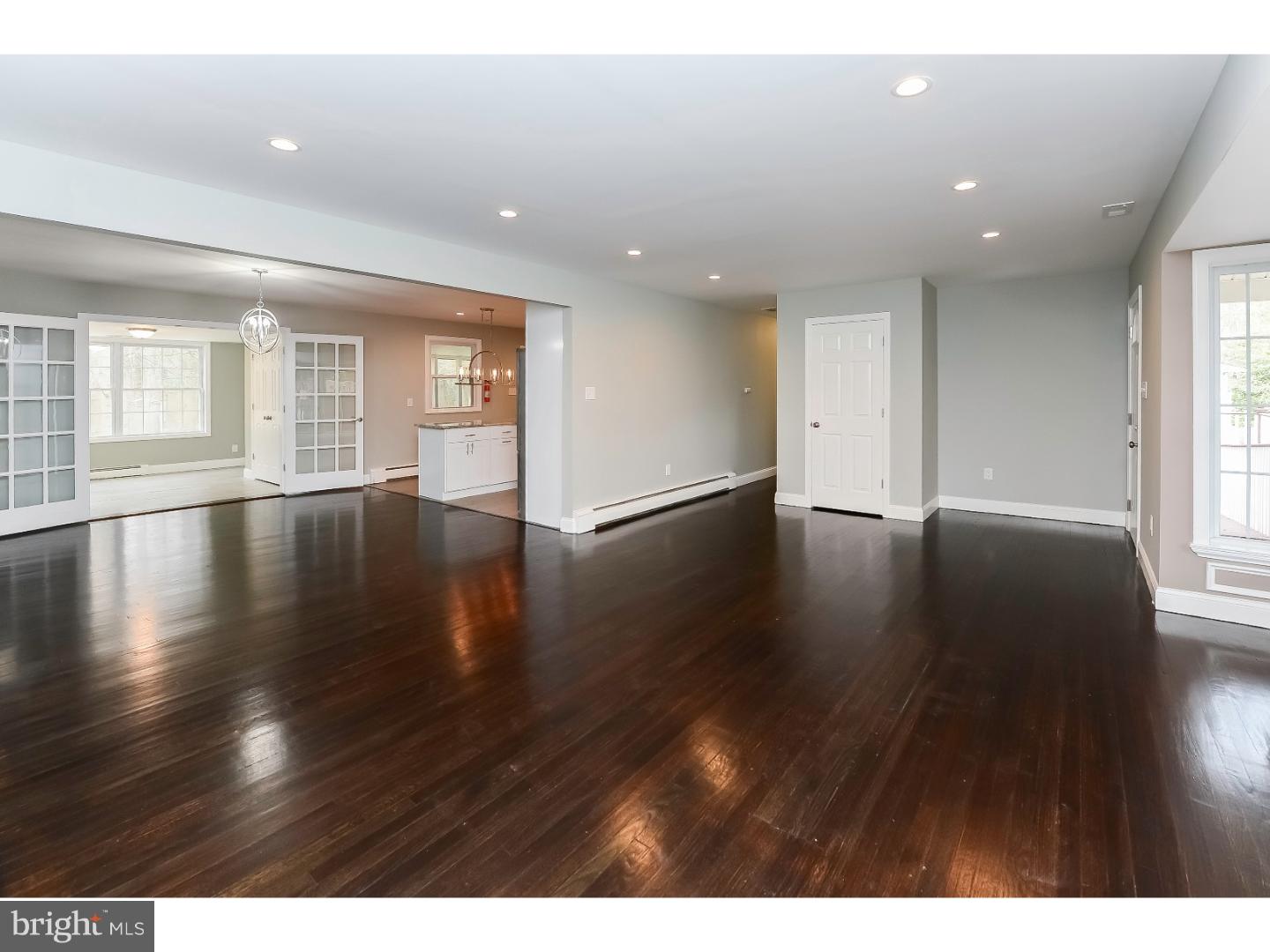 83 Christopher Mill Road Medford, NJ 08055 - Photo 3 of 24