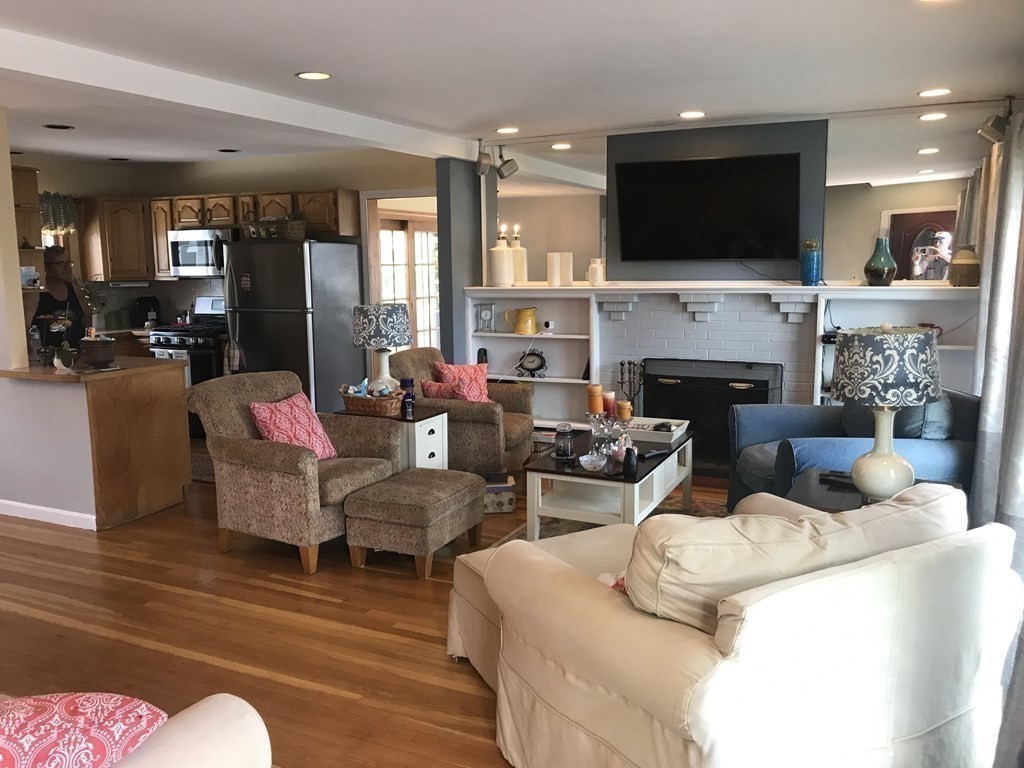 5 Curtis Road Saugus, MA 01906 - Photo 7 of 41 Gallery Image 7