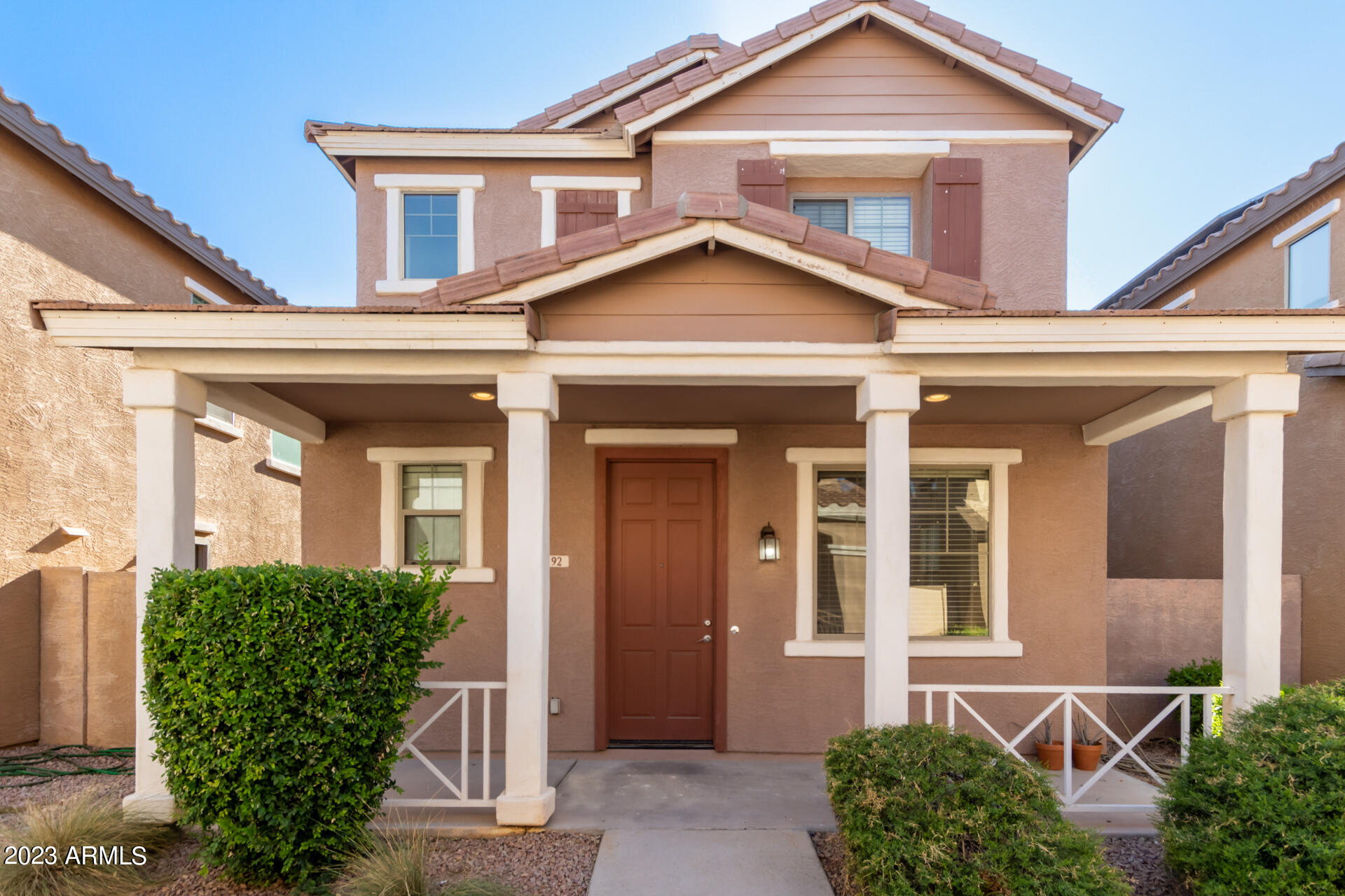 92 East Catclaw Street Gilbert, AZ 85296 - Photo 1 of 25 01 - Catclaw 92