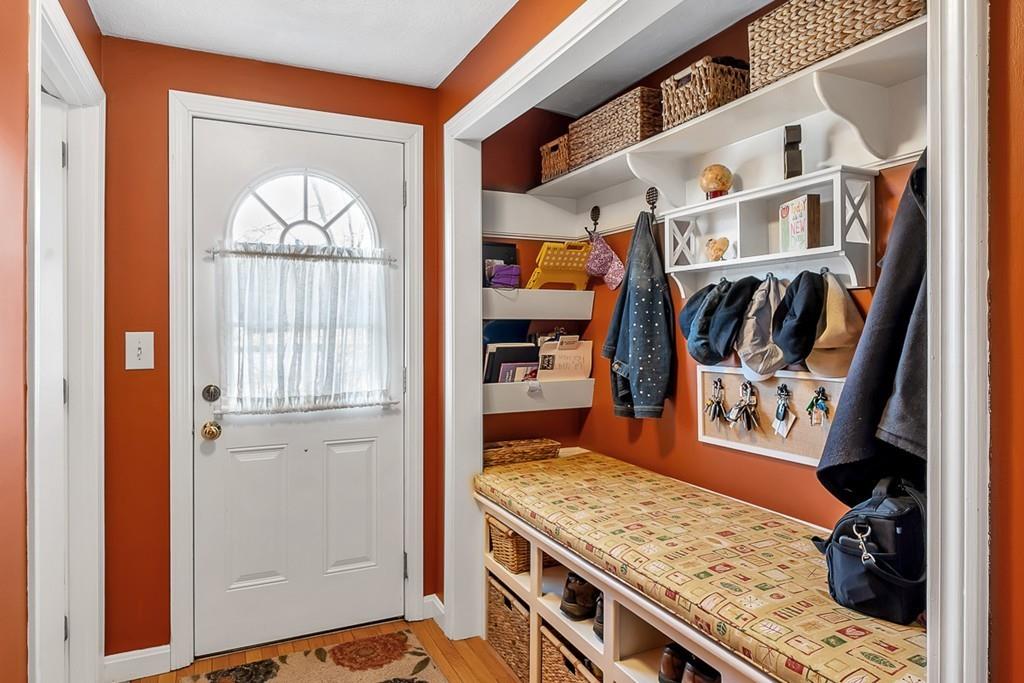 41 Horseshoe Road Chelmsford, MA 01824 - Photo 15 of 33 Gallery Image 15