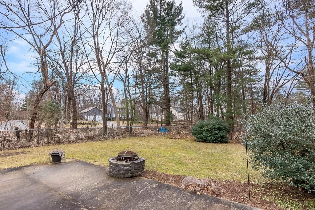 41 Horseshoe Road Chelmsford, MA 01824 - Photo 25 of 33 Gallery Image 25