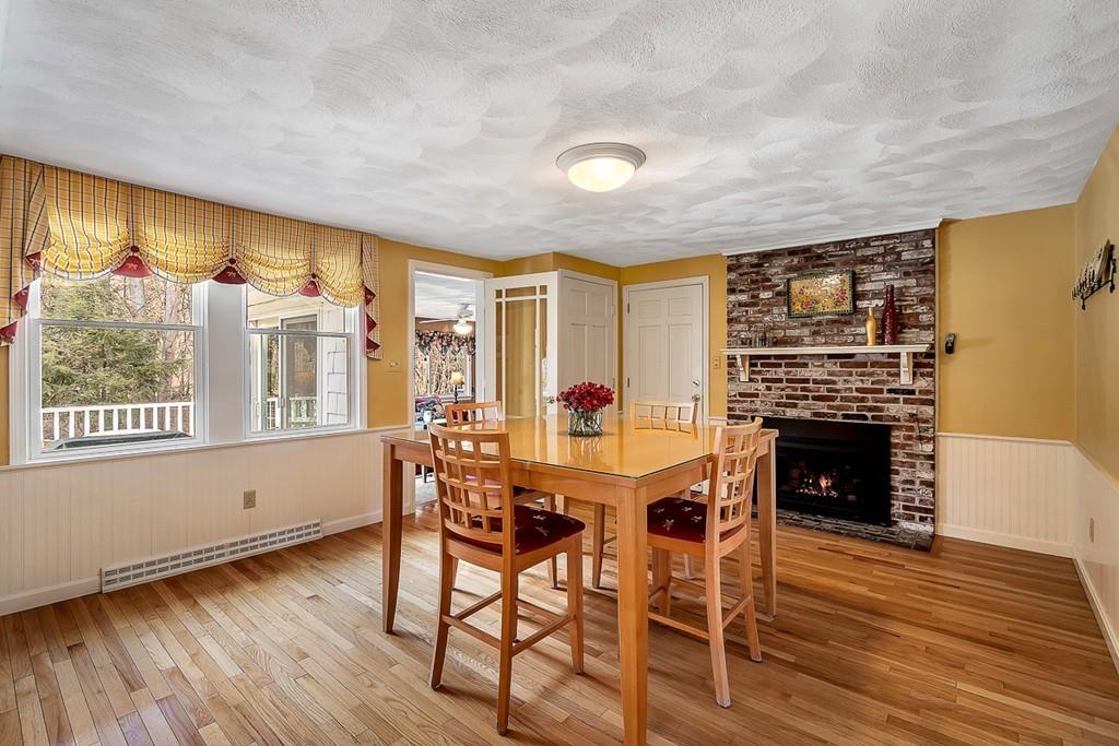 41 Horseshoe Road Chelmsford, MA 01824 - Photo 7 of 33 Gallery Image 7