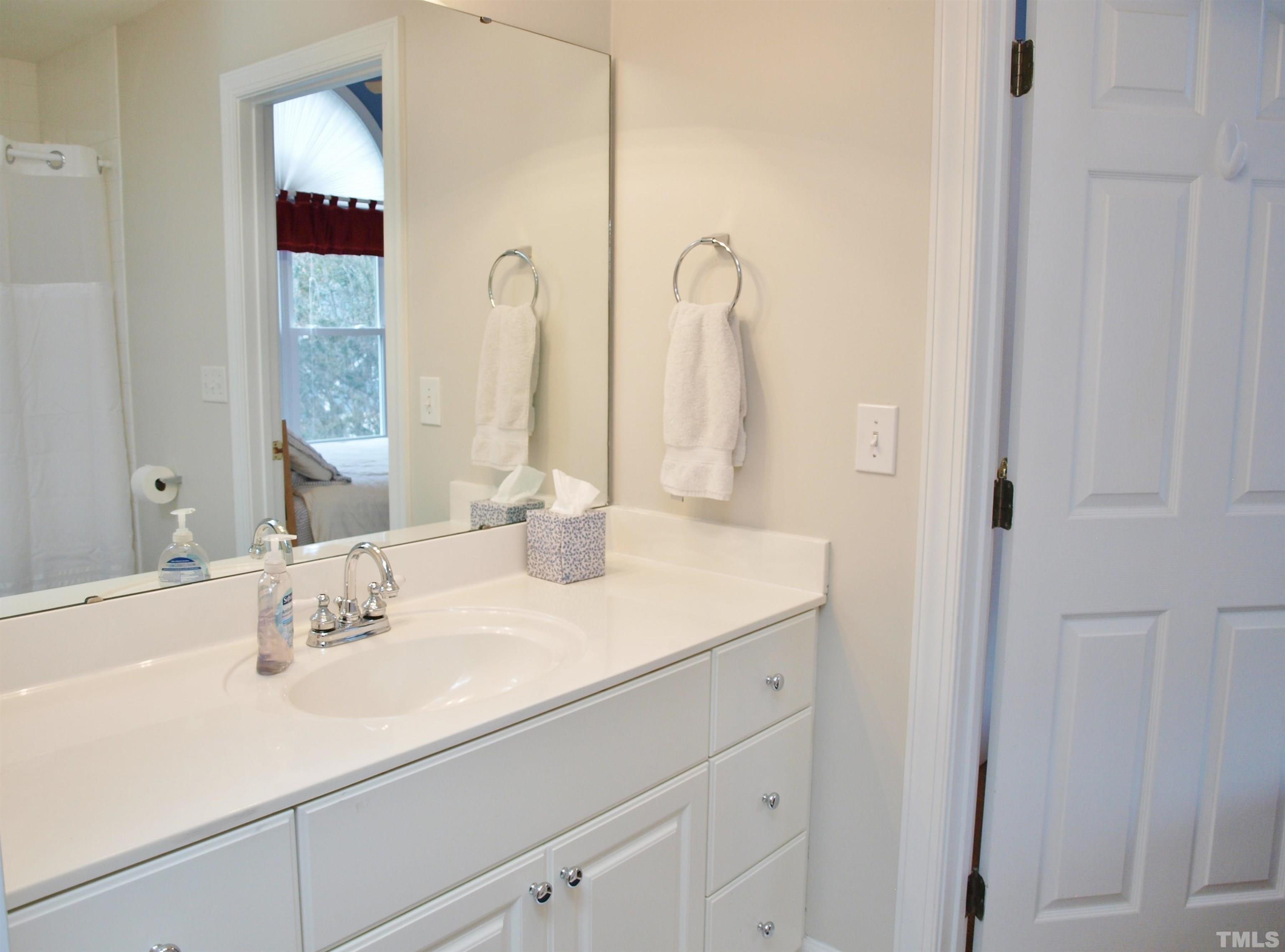 8701 Bluff Pointe Court Raleigh, NC 27615 - Photo 26 of 27 Gallery Image 26