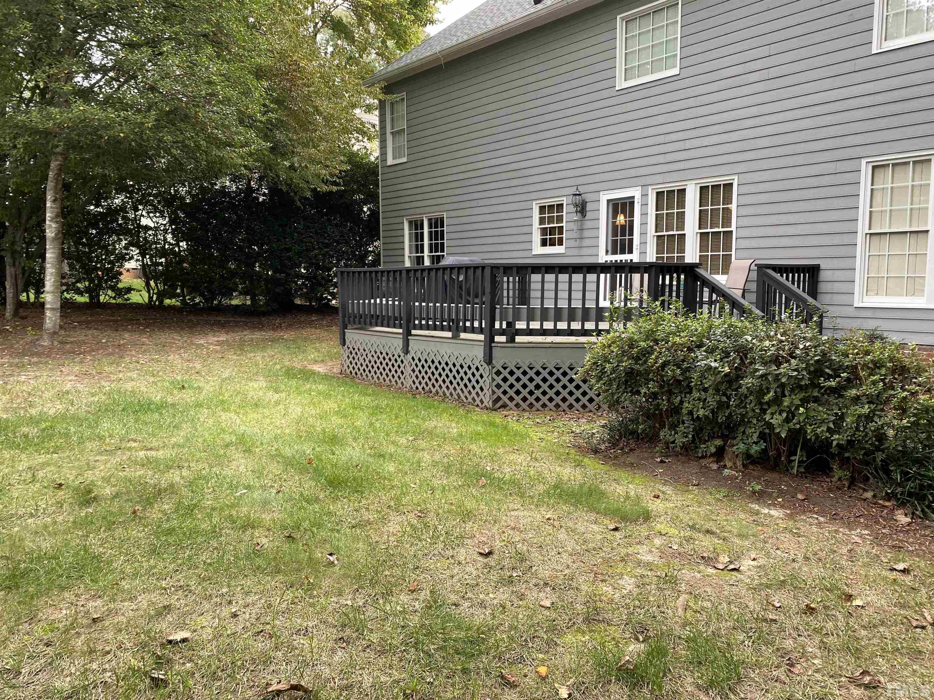 8701 Bluff Pointe Court Raleigh, NC 27615 - Photo 5 of 27 Gallery Image 5