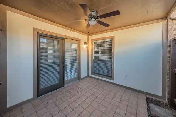 $2,200 | 94 Morrow Drive, Bedford, TX 76021