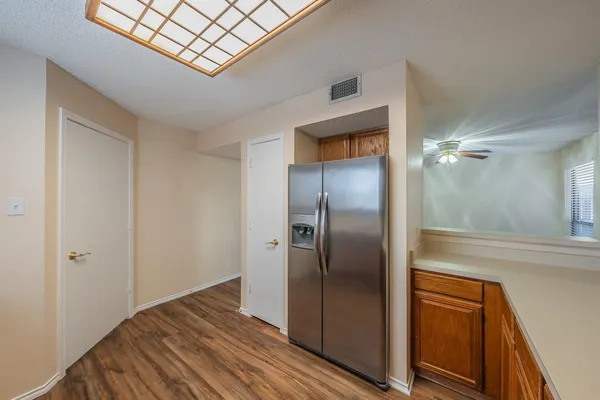 $2,200 | 94 Morrow Drive, Bedford, TX 76021