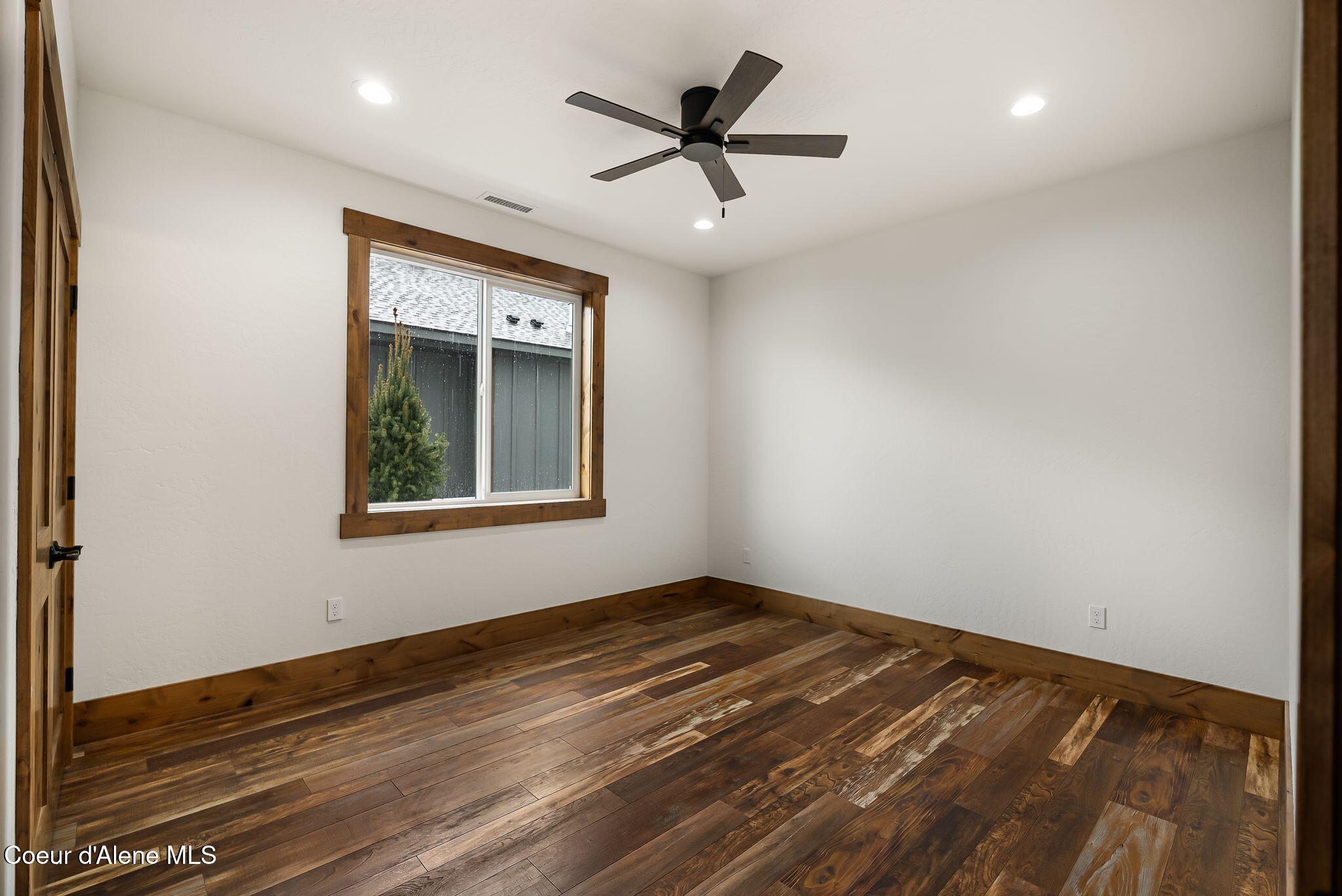 137 Backtrack Road Sandpoint, ID 83864 - Photo 39 of 52 31