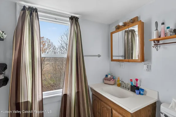 $400,000 | 640 County Route 3, Ancramdale, NY 12503