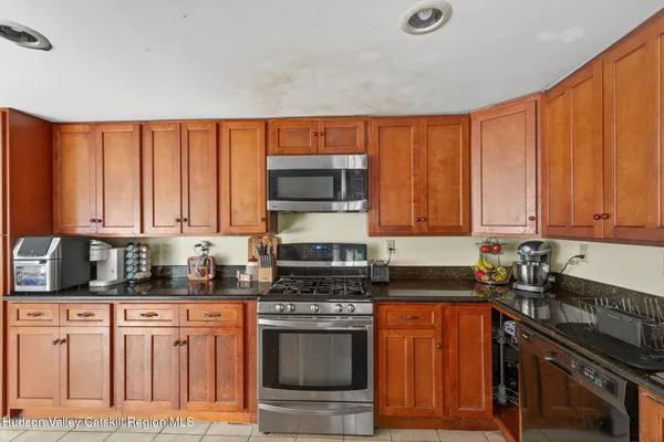 $400,000 | 640 County Route 3, Ancramdale, NY 12503