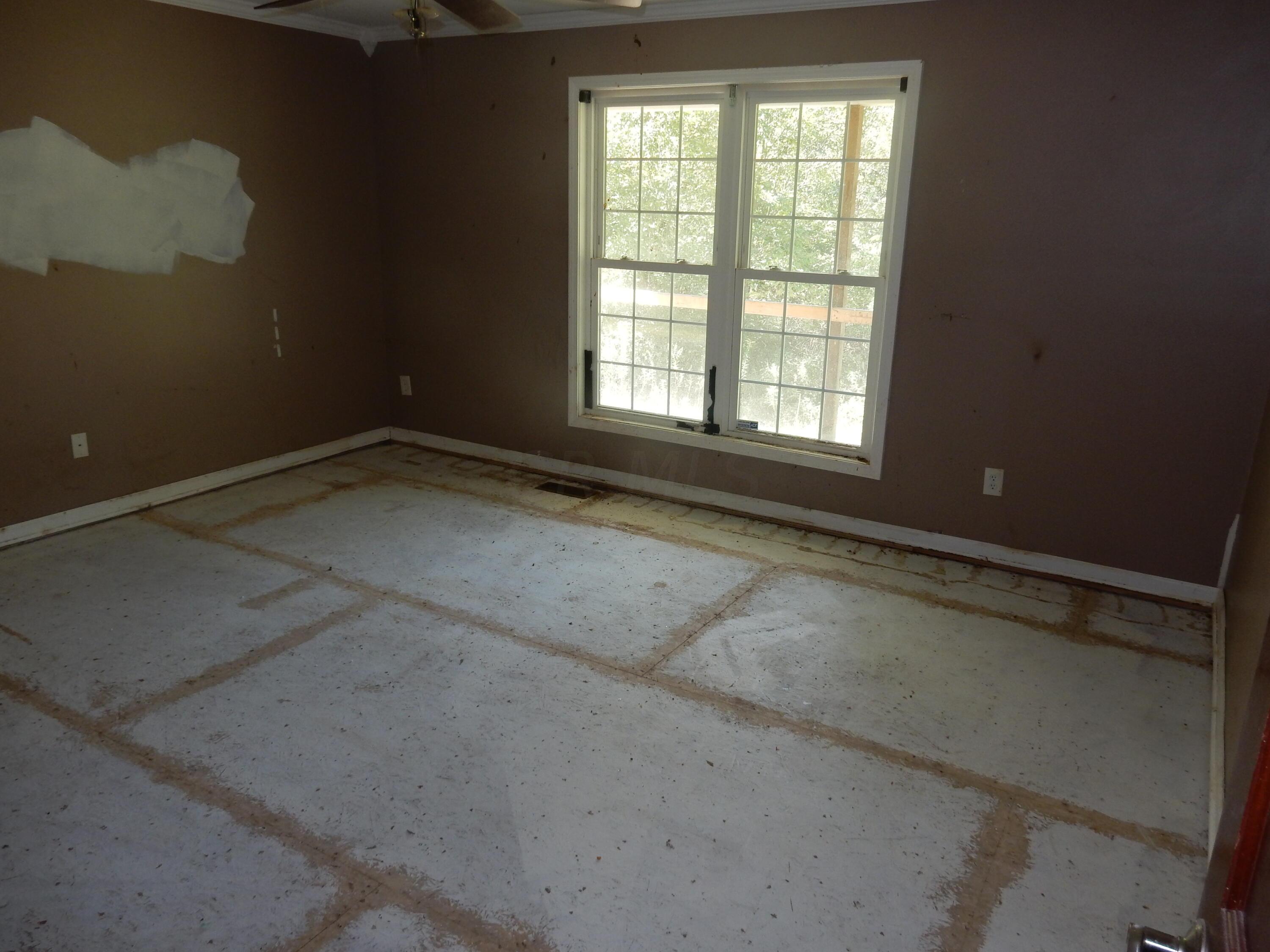 313 Township 209 Road Marengo, OH 43334 - Photo 10 of 27 DSCN7055