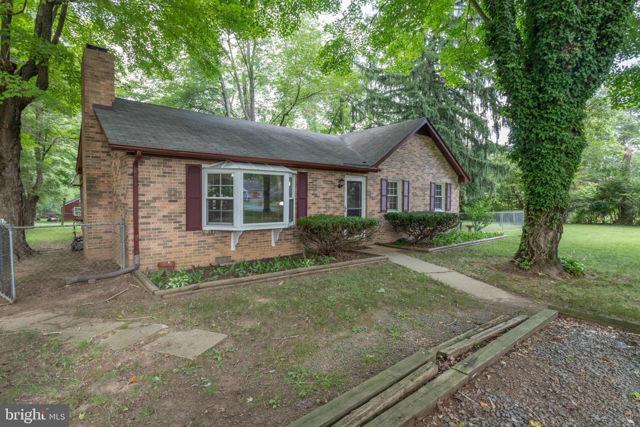7906 Rugby Road Manassas, VA 20111 - Photo 1 of 32 Gallery Image 1