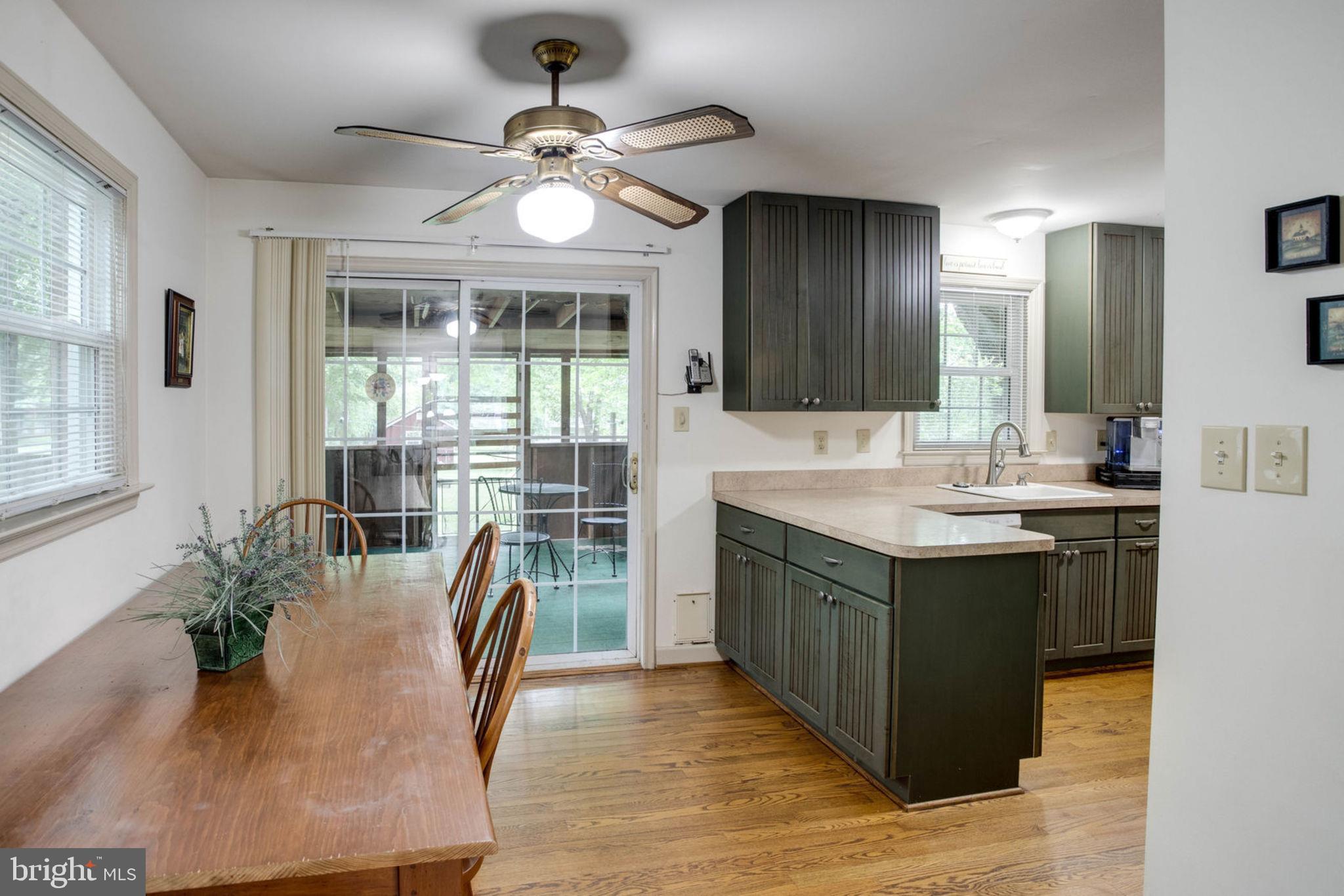 7906 Rugby Road Manassas, VA 20111 - Photo 11 of 32 Gallery Image 11